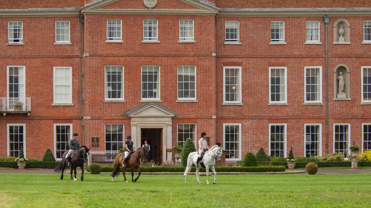 Four Seasons Hampshire Reviewed Four Seasons Hampshire Horse Riding