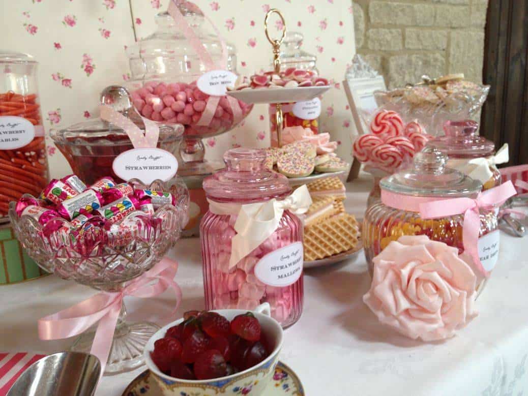 2017 Wedding Trend Alert - our top 10 tips! sweet pretty 1038x779 - 2017 Wedding Trend Alert - our top 10 tips!