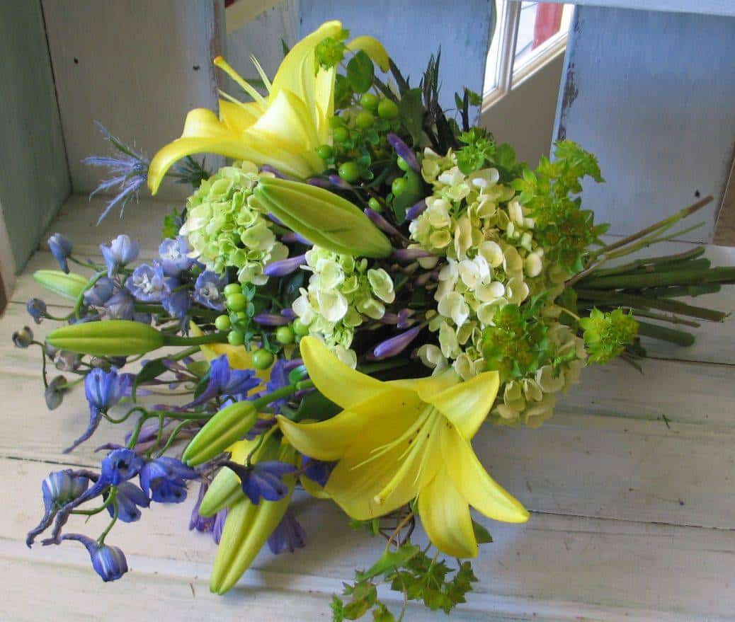 A Sweet Springtime Floral Infusion the best flowers ideas 1038x879 - A Sweet Springtime Floral Infusion